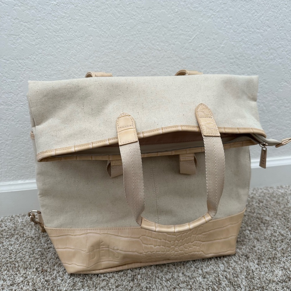 BEIS Everyday Convertible Backpack